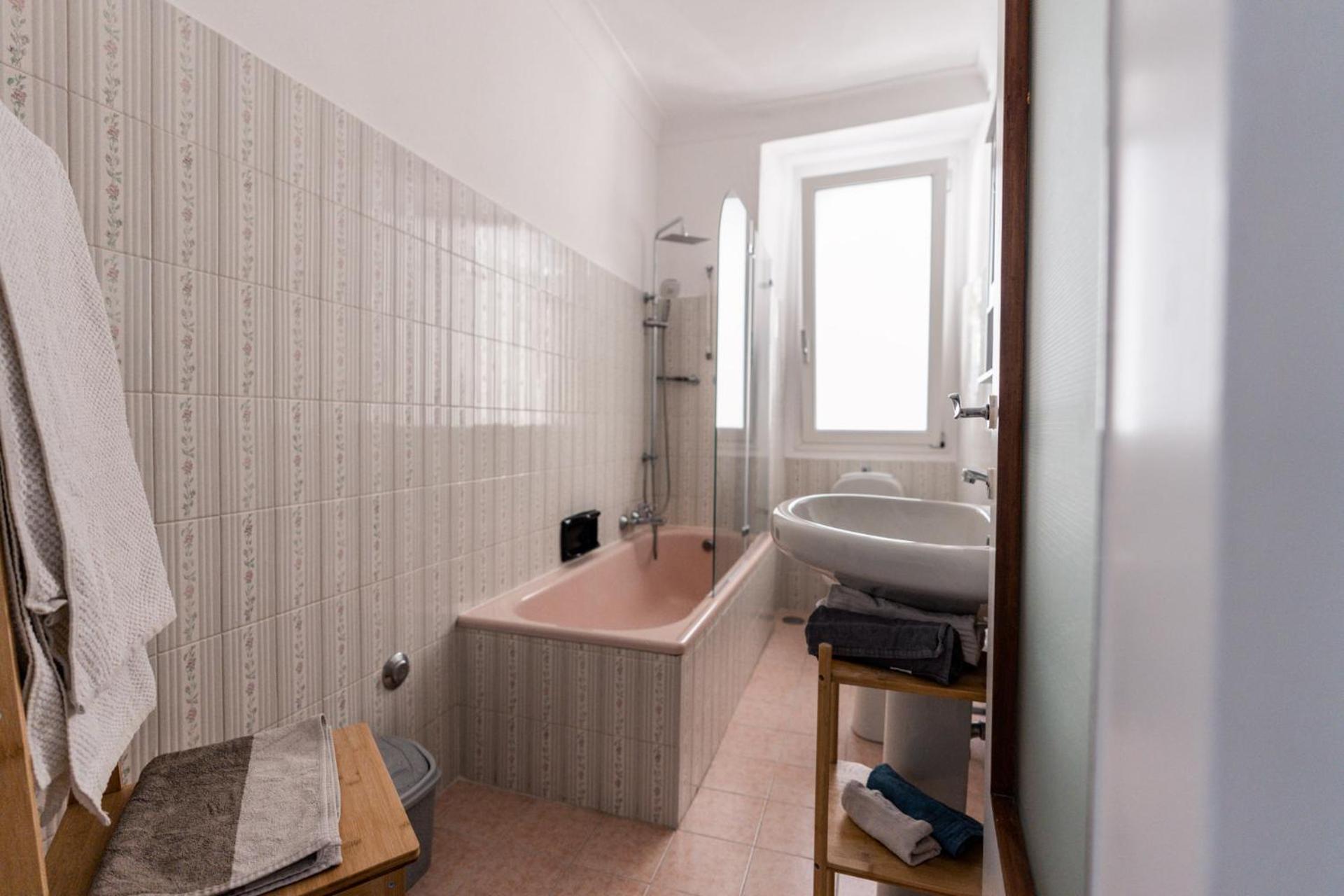 Dnart Holidays Home Blevio Eksteriør billede